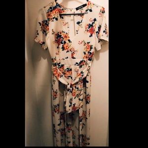 Beautiful floral dress and small nine west bag